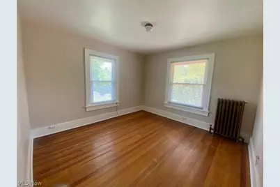 179 Oakdale Avenue, Akron, OH 44302 - Photo 2