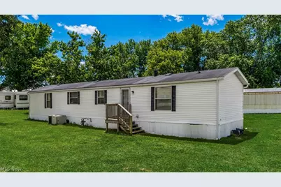 8112 East Street, Adamsville, OH 43802 - Photo 4