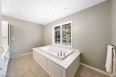 31729 Commodore Court, Avon Lake, OH 44012 - Photo 24