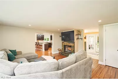 7903 Stoneridge Road, Macedonia, OH 44056 - Photo 4