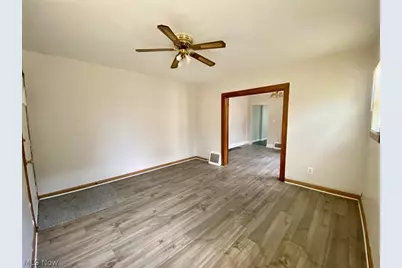 93 Jewett Street, Akron, OH 44305 - Photo 2