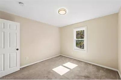 2164 11th Street SW, Akron, OH 44314 - Photo 20