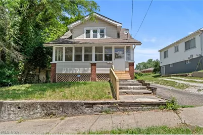 39 E Catawba Avenue, Akron, OH 44301 - Photo 1