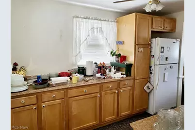 2874 Grant Street, Lorain, OH 44052 - Photo 10
