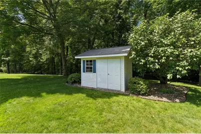 3842 Kippford Circle NW, Uniontown, OH 44685 - Photo 46