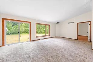 1038 E 21st St, Ashtabula, OH 44004 - Photo 4