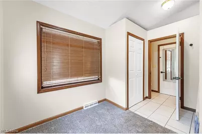 1038 E 21st Street, Ashtabula, OH 44004 - Photo 12
