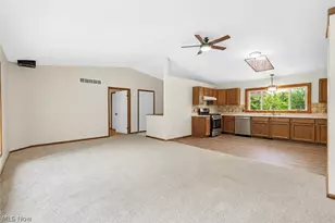 1038 E 21st St, Ashtabula, OH 44004 - Photo 2