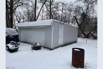 3486 E 105th Street, Loveland, OH 44104 - Photo 16