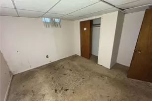 766 Valdes Ave, Akron, OH 44320 - Photo 14