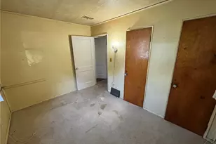 766 Valdes Ave, Akron, OH 44320 - Photo 10