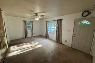 766 Valdes Ave, Akron, OH 44320 - Photo 4