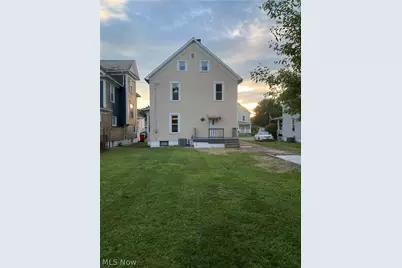 457 2nd Street NW, New Philadelphia, OH 44663 - Photo 4