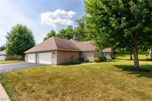 1344 Pebble Chase Cir NE, Massillon, OH 44646 - Photo 32