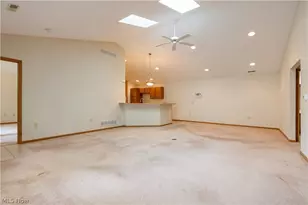1344 Pebble Chase Cir NE, Massillon, OH 44646 - Photo 16