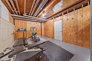 585 Burgess Cir, Aurora, OH 44202 - Photo 40