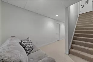585 Burgess Cir, Aurora, OH 44202 - Photo 34