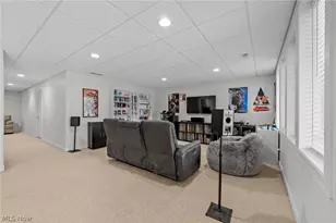 585 Burgess Cir, Aurora, OH 44202 - Photo 36