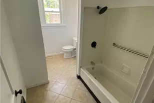 1445 Maryland Ave, Steubenville, OH 43952 - Photo 8