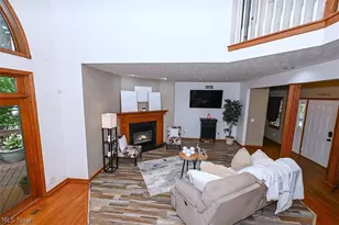 3338 Blessing Ln, Kent, OH 44240 - Photo 10