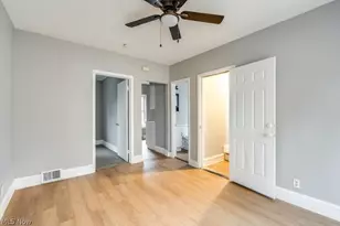 1093 E 147th St, Loveland, OH 44110 - Photo 8