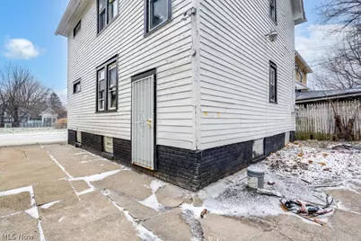 1093 E 147th Street, Loveland, OH 44110 - Photo 4