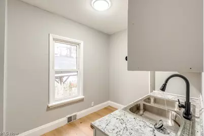 1093 E 147th Street, Loveland, OH 44110 - Photo 12