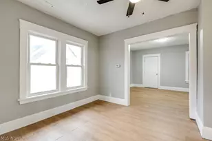 1093 E 147th St, Loveland, OH 44110 - Photo 16
