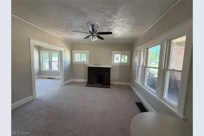 940 Katherine Avenue, Youngstown, OH 44505 - Photo 4
