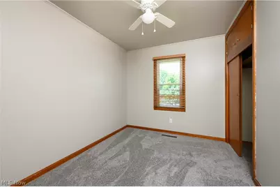 254 Ohio Avenue NW, New Philadelphia, OH 44663 - Photo 12