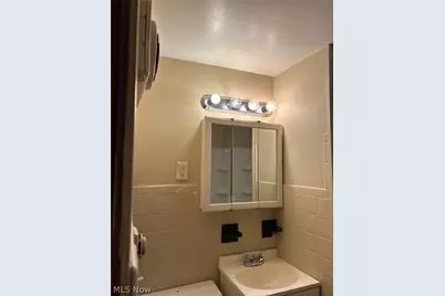 2809 Sunset Boulevard #2, Steubenville, OH 43952 - Photo 6
