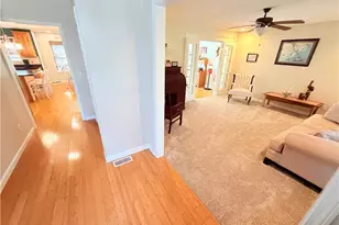 35975 Matoma Blvd, Eastlake, OH 44095 - Photo 18