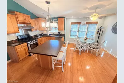 35975 Matoma Boulevard, Eastlake, OH 44095 - Photo 16