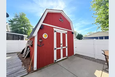 35975 Matoma Boulevard, Eastlake, OH 44095 - Photo 32