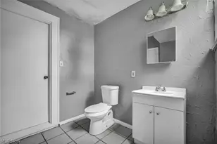 11717 Gay Ave, Loveland, OH 44105 - Photo 34
