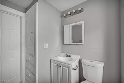 11717 Gay Avenue, Loveland, OH 44105 - Photo 36