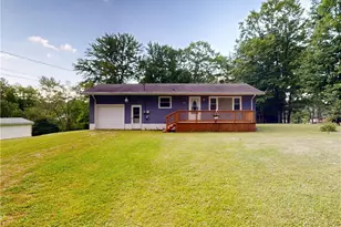 6490 Willow Way, Andover, OH 44003 - Photo 2