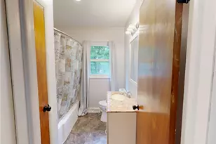 6490 Willow Way, Andover, OH 44003 - Photo 16