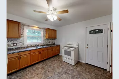 6490 Willow Way, Andover, OH 44003 - Photo 8