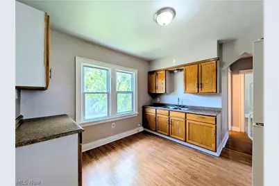 656 Hammel Street, Akron, OH 44306 - Photo 30
