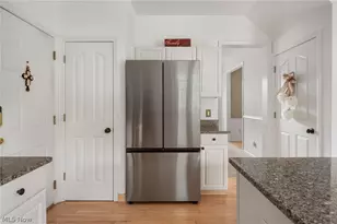 559 Alliance Dr, Sagamore Hills, OH 44067 - Photo 10