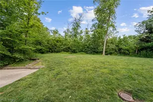 147 S Hayden Pkwy, Hudson, OH 44236 - Photo 38