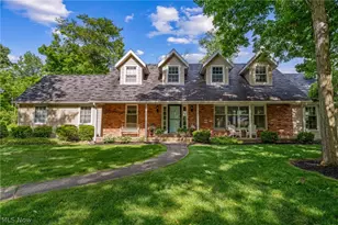 147 S Hayden Pkwy, Hudson, OH 44236 - Photo 2