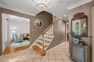 147 S Hayden Pkwy, Hudson, OH 44236 - Photo 4