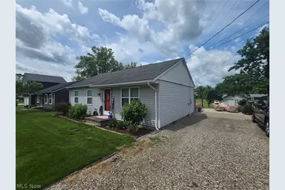 6338 S Water Street Extension SE, Uhrichsville, OH 44683 - Photo 2