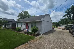 6338 S Water Street Extension SE, Uhrichsville, OH 44683 - Photo 2