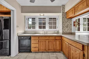 17120 Greenwood Ave, Loveland, OH 44111 - Photo 12
