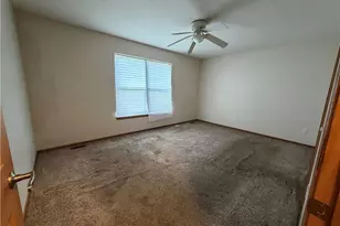1504 White Ave, Akron, OH 44307 - Photo 4