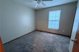 1504 White Ave, Akron, OH 44307 - Photo 6