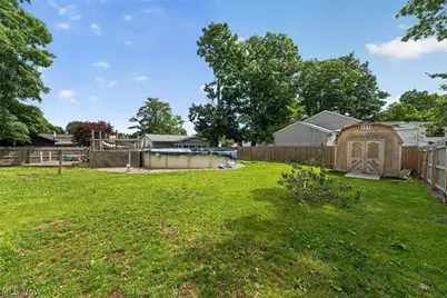 41668 Birchwood Street, Elyria, OH 44035 - Photo 46